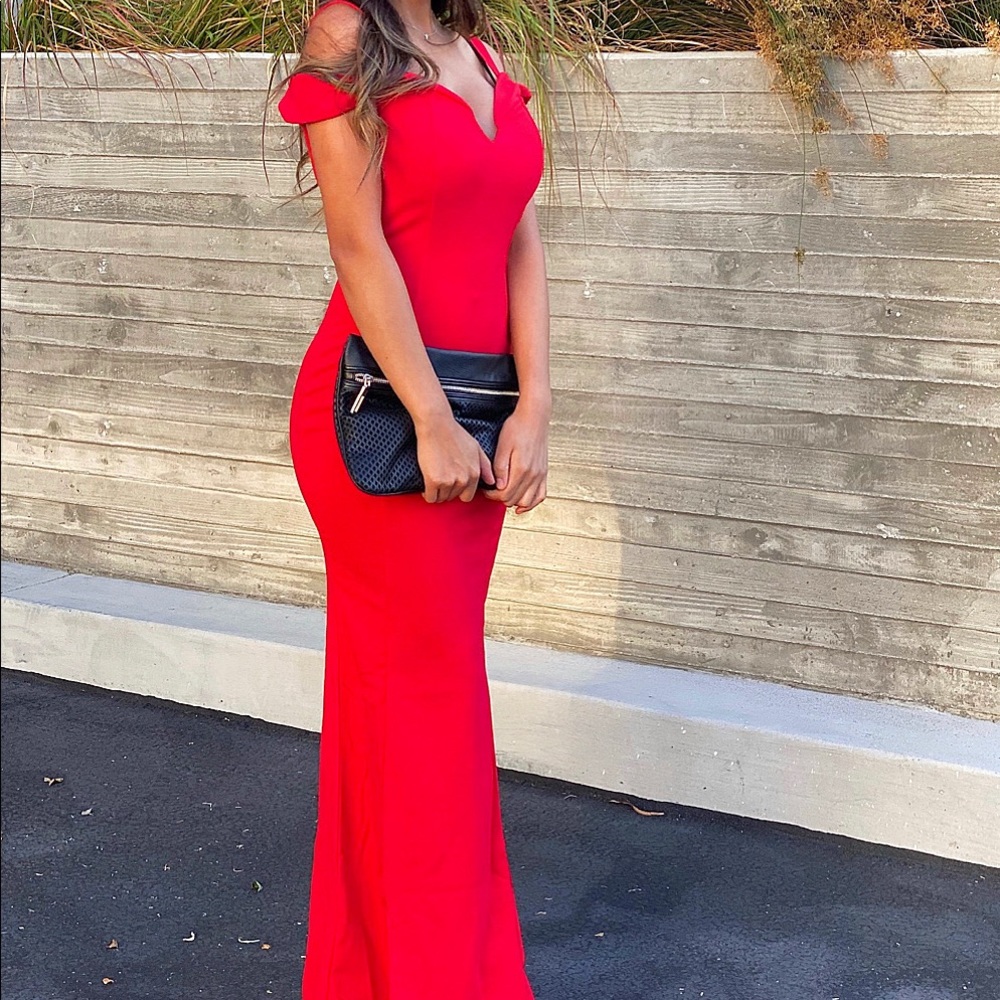 Gorgeous Gown!
